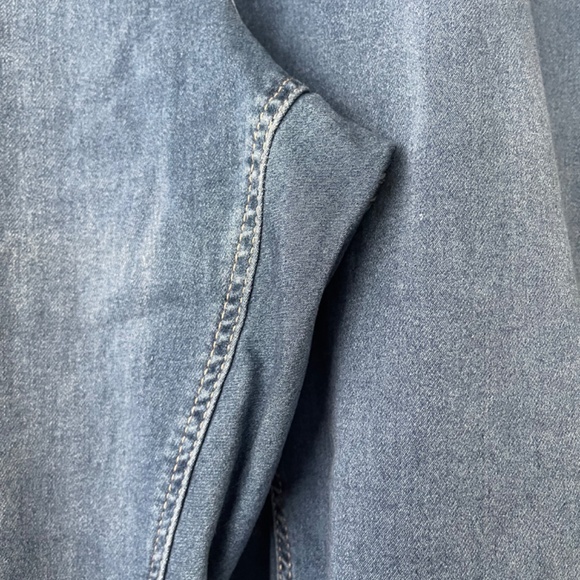 Capri Jeans Brand New Plus Size 2X - Picture 4 of 6